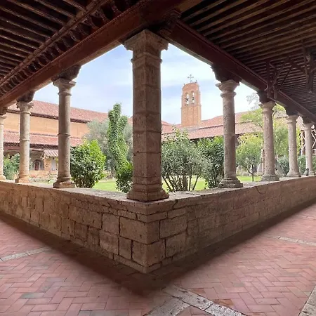 Palacio Rejadorada 3* Toro