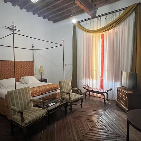 Palacio Rejadorada Konukevi Toro