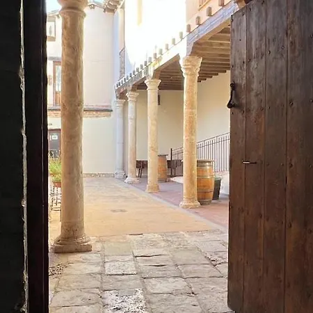 Palacio Rejadorada Pensión 3*