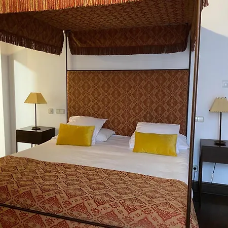 Palacio Rejadorada 3*