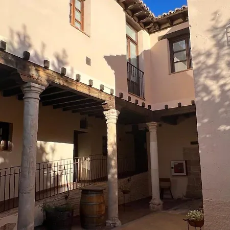 Palacio Rejadorada Πανσιόν