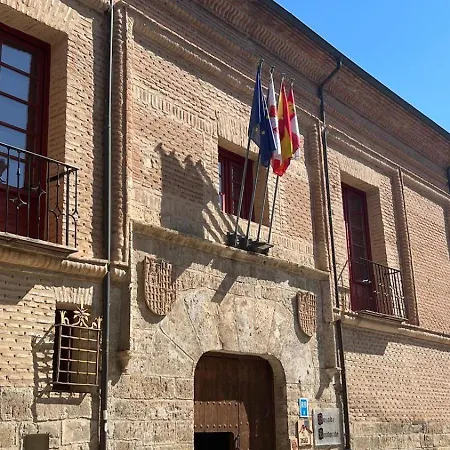 Palacio Rejadorada 3* Toro