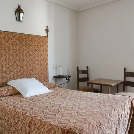 Konukevi Palacio Rejadorada