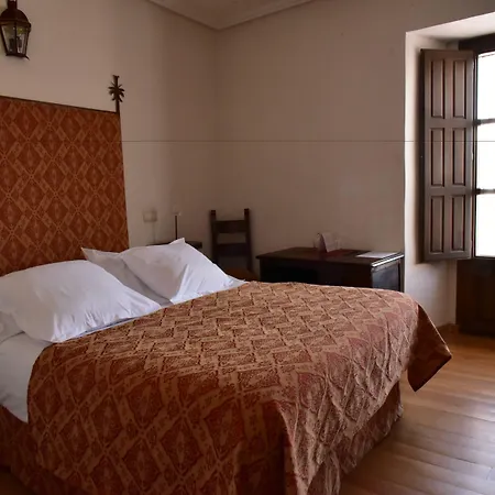 Palacio Rejadorada Gæstehus Toro
