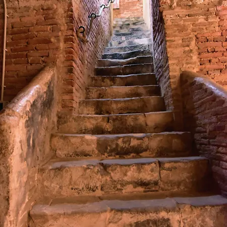 Konukevi Palacio Rejadorada Toro