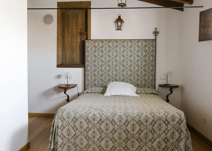 Palacio Rejadorada 3*